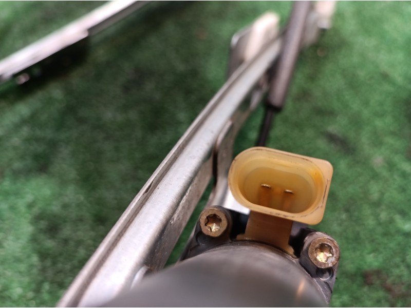 Recambio de elevalunas delantero derecho para bmw serie 3 berlina (e46) 318i referencia OEM IAM 676283620640 676283620640 676283