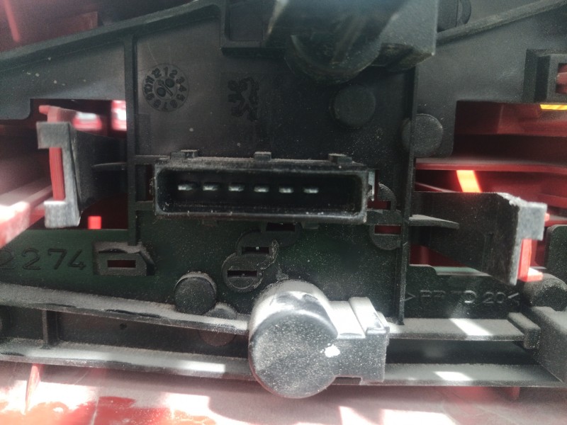 Recambio de piloto trasero izquierdo para peugeot 106 (s2) sport pack referencia OEM IAM ECSRBLPTG123 ECSRBLPTG123 ECSRBLPTG123