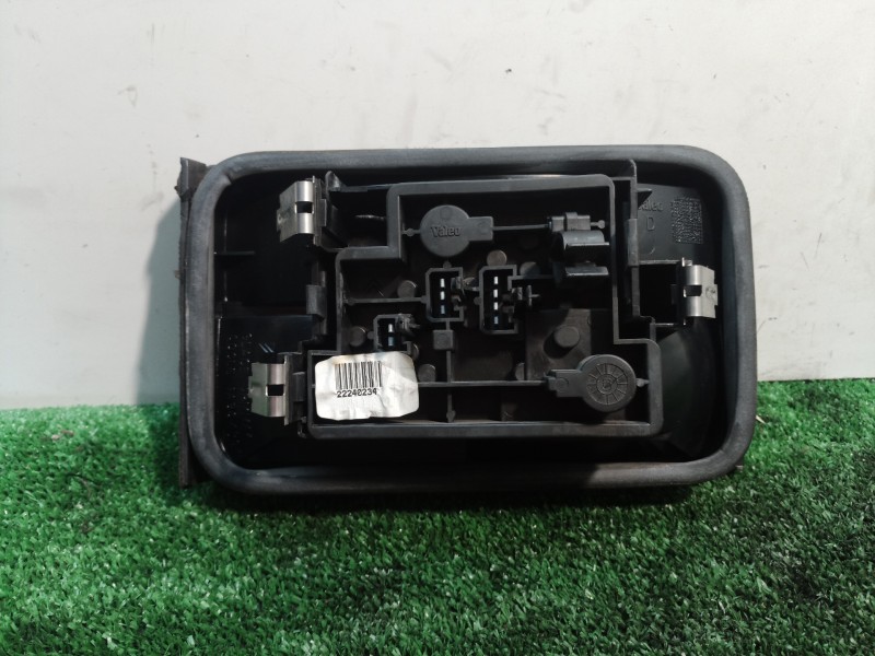 Recambio de piloto trasero derecho interior para citroën xantia berlina attraction referencia OEM IAM 22240234 22240234 22240234