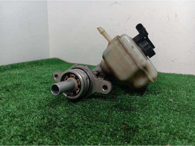 Recambio de bomba freno para seat altea (5p1) sport referencia OEM IAM 1K1611301C 1K1611301C 1K1611301