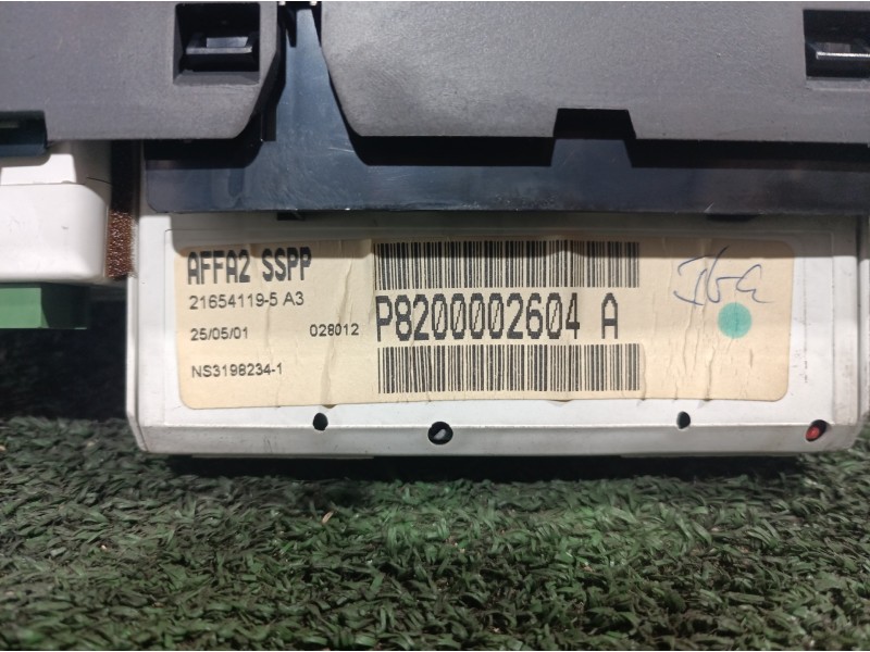 Recambio de pantalla multifuncion para renault laguna ii (bg0) referencia OEM IAM 8200025909 8200025909 216541195A3