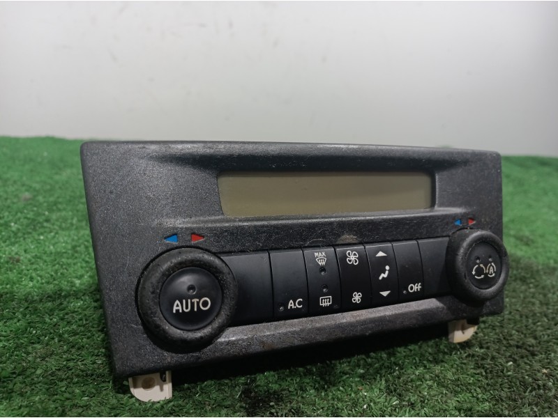 Recambio de mando climatizador para renault laguna ii (bg0) referencia OEM IAM 8200001901C 8200001901C 52485201