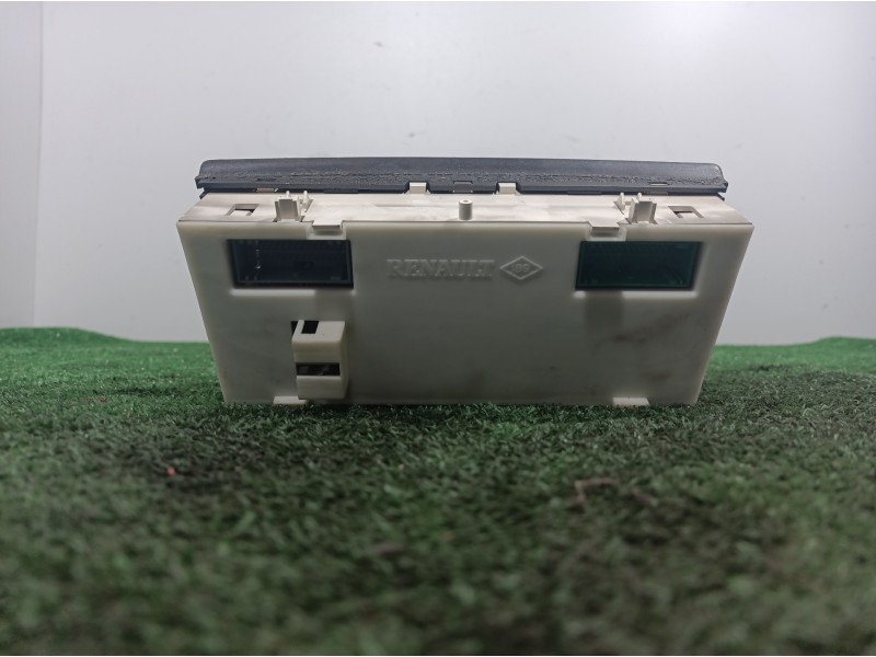 Recambio de mando climatizador para renault laguna ii (bg0) referencia OEM IAM 8200001901C 8200001901C 52485201