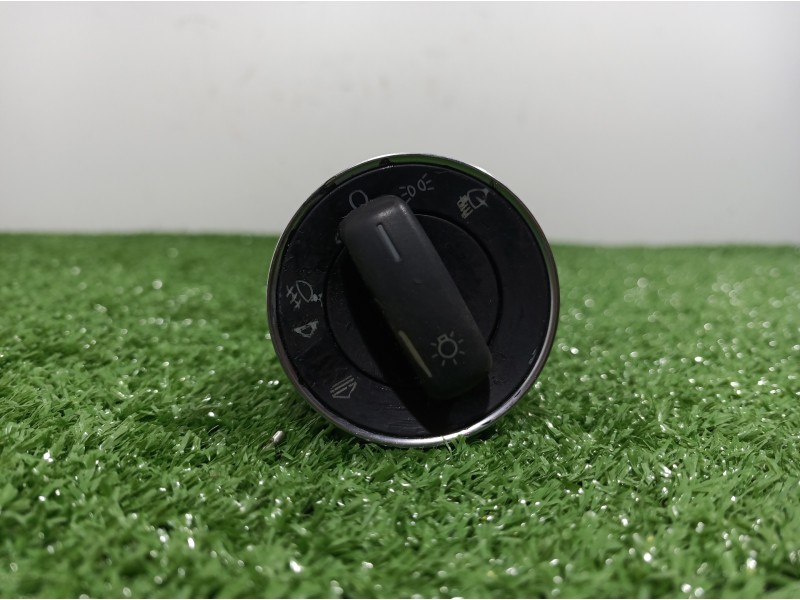 Recambio de mando luces para audi a4 berlina (8e) referencia OEM IAM 8E0941531B 8E0941531B 04056101