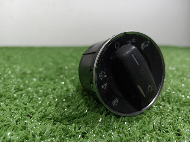 Recambio de mando luces para audi a4 berlina (8e) referencia OEM IAM 8E0941531B 8E0941531B 04056101