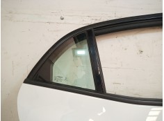 Recambio de puerta trasera derecha para renault megane iv sedán 1.3 tce 115 (lvn9) referencia OEM IAM 821126889R 821126889R 8211 2