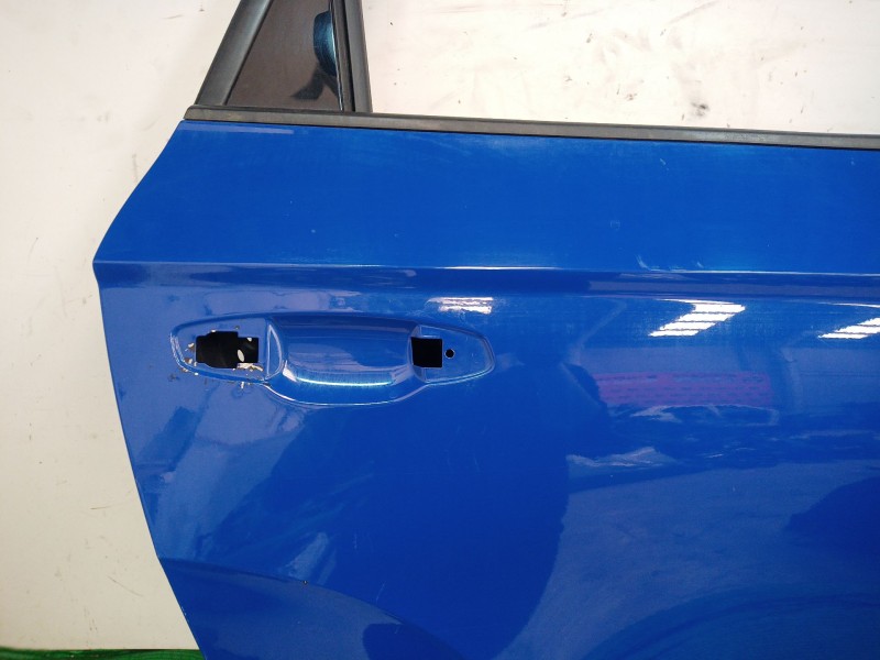 Recambio de puerta trasera derecha para seat ateca (kh7, khp) 1.0 tsi referencia OEM IAM   