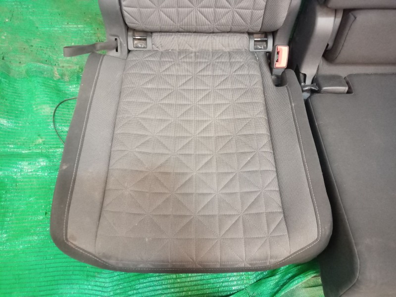 Recambio de juego asientos completo para volkswagen tiguan (ad1, ax1) 1.5 tsi referencia OEM IAM   