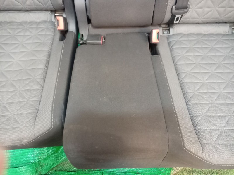 Recambio de juego asientos completo para volkswagen tiguan (ad1, ax1) 1.5 tsi referencia OEM IAM   