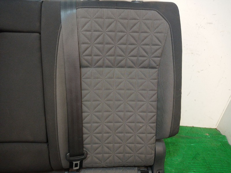 Recambio de juego asientos completo para volkswagen tiguan (ad1, ax1) 1.5 tsi referencia OEM IAM   