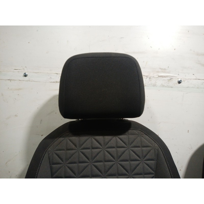 Recambio de juego asientos completo para volkswagen tiguan (ad1, ax1) 1.5 tsi referencia OEM IAM   