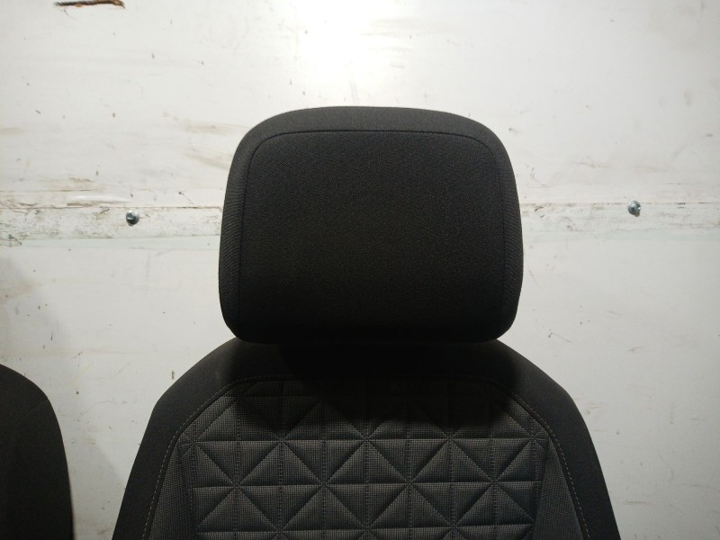 Recambio de juego asientos completo para volkswagen tiguan (ad1, ax1) 1.5 tsi referencia OEM IAM   