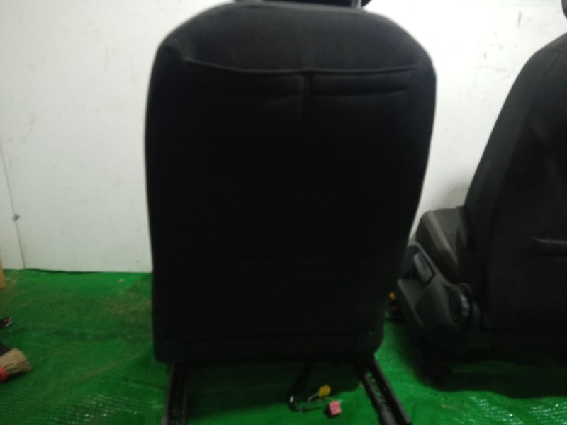 Recambio de juego asientos completo para volkswagen tiguan (ad1, ax1) 1.5 tsi referencia OEM IAM   