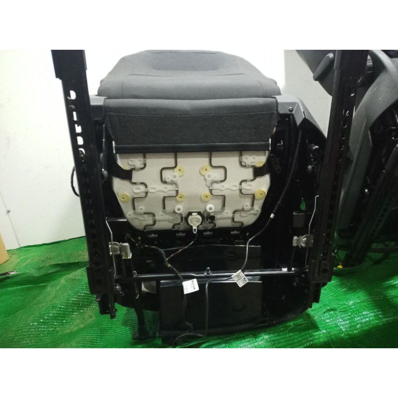 Recambio de juego asientos completo para volkswagen tiguan (ad1, ax1) 1.5 tsi referencia OEM IAM   