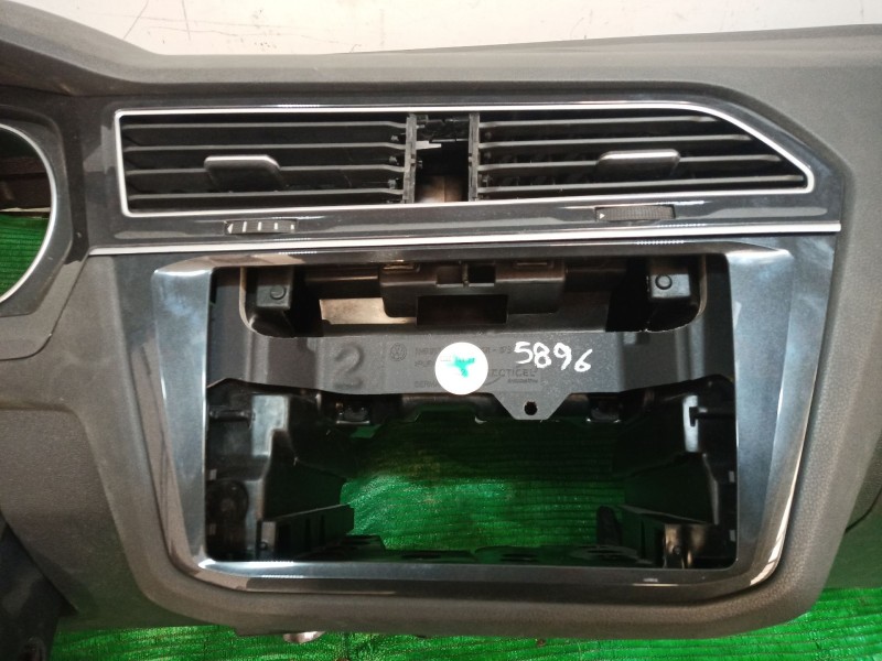 Recambio de salpicadero para volkswagen tiguan (ad1, ax1) 1.5 tsi referencia OEM IAM   