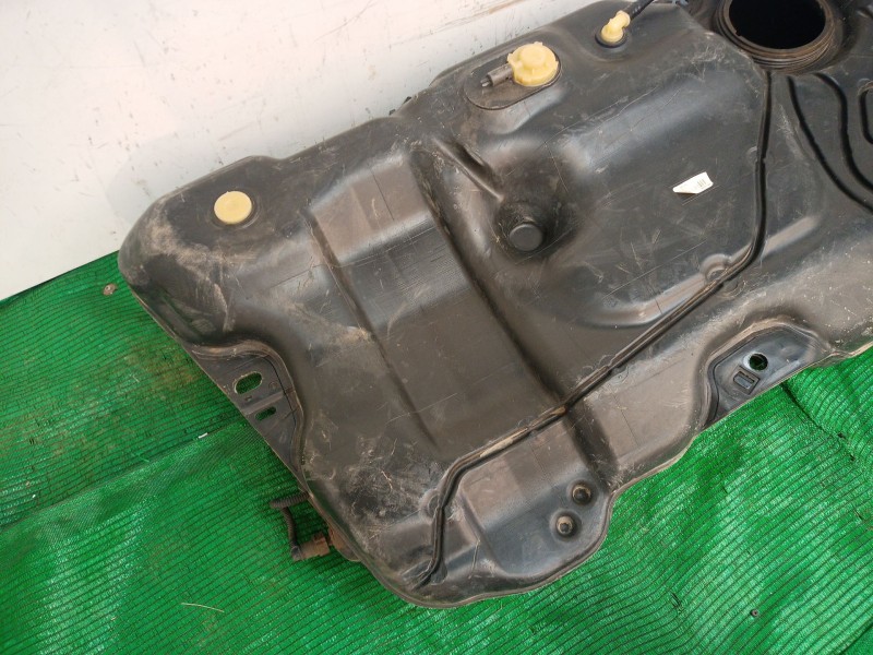 Recambio de deposito combustible para peugeot 508 i (8d_) 2.0 hdi referencia OEM IAM   