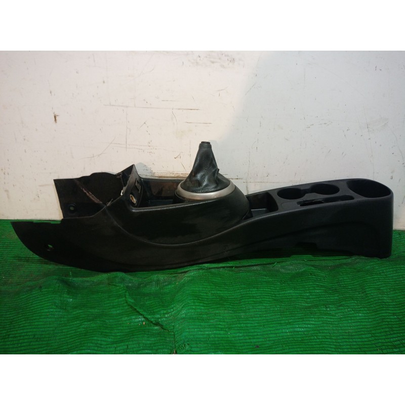 Recambio de consola central trasera para hyundai i20 i (pb, pbt) 1.2 referencia OEM IAM 846101JXXX 846101JXXX 846101JXXX