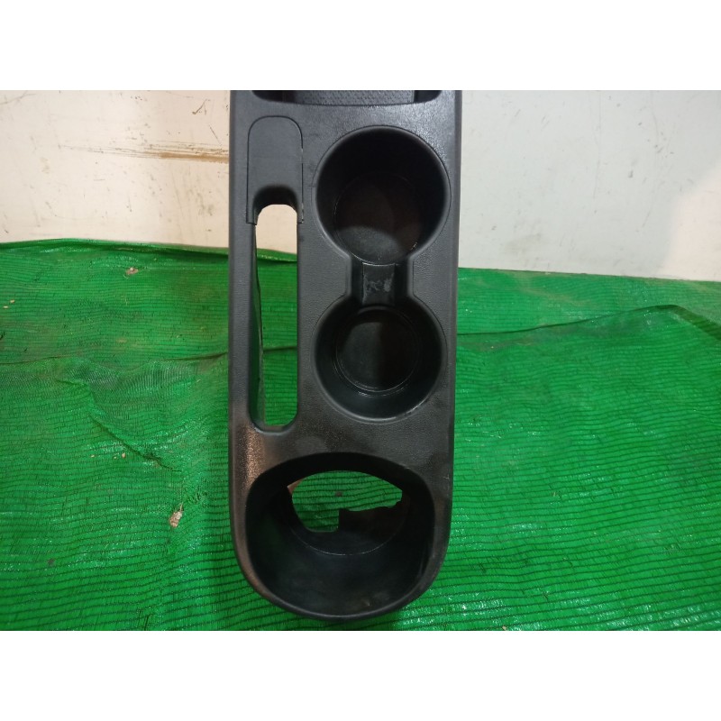 Recambio de consola central trasera para hyundai i20 i (pb, pbt) 1.2 referencia OEM IAM 846101JXXX 846101JXXX 846101JXXX
