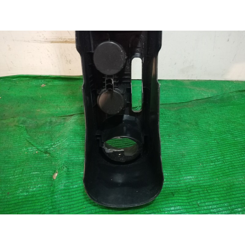 Recambio de consola central trasera para hyundai i20 i (pb, pbt) 1.2 referencia OEM IAM 846101JXXX 846101JXXX 846101JXXX