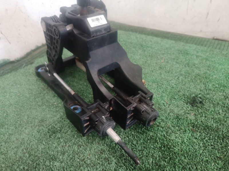 Recambio de palanca cambio para ssangyong tivoli 1.6 referencia OEM IAM   