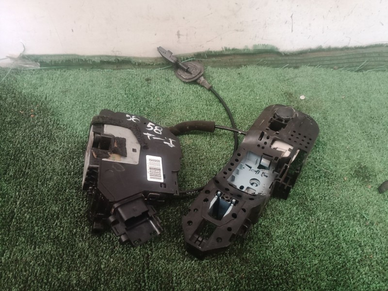 Recambio de cerradura puerta trasera izquierda para renault fluence (l3_) z.e. referencia OEM IAM 825030019R 825030019R 82503001