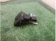 Recambio de cerradura maletero / porton para renault clio ii (bb_, cb_) 1.4 (b/cb0c, b/cb0s) referencia OEM IAM   