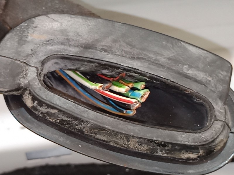 Recambio de porton trasero para ford kuga ii (dm2) 2.0 tdci referencia OEM IAM   