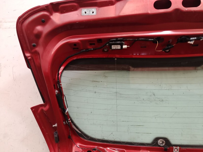 Recambio de porton trasero para ford focus iii 1.6 tdci referencia OEM IAM   