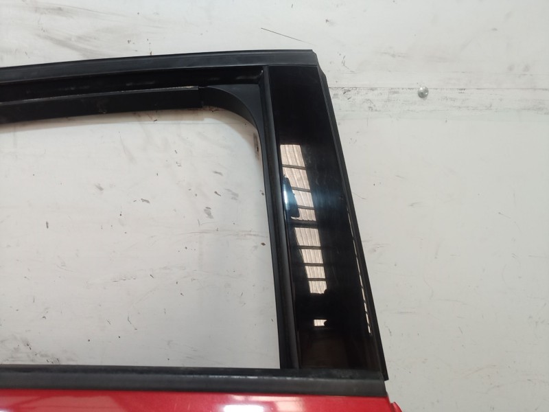 Recambio de puerta trasera derecha para ford focus iii 1.6 tdci referencia OEM IAM BM51A24720B6 BM51A24720B6 BM51A24720B6