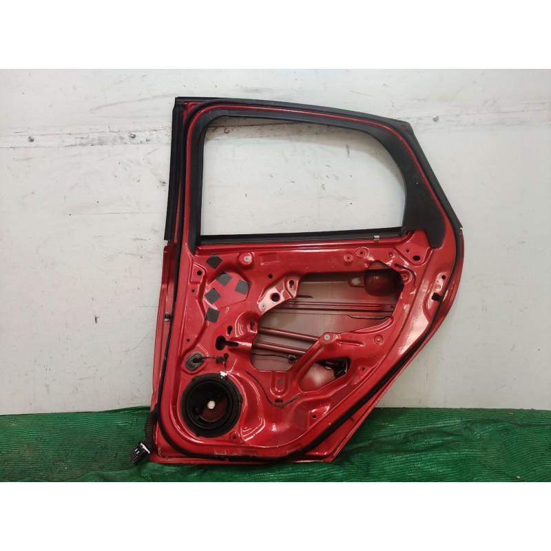 Recambio de puerta trasera derecha para ford focus iii 1.6 tdci referencia OEM IAM BM51A24720B6 BM51A24720B6 BM51A24720B6