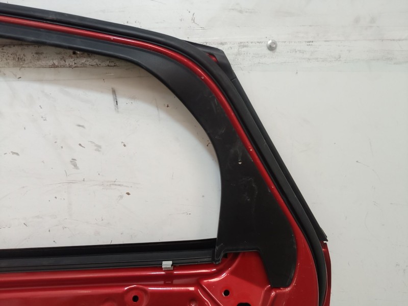 Recambio de puerta trasera derecha para ford focus iii 1.6 tdci referencia OEM IAM BM51A24720B6 BM51A24720B6 BM51A24720B6