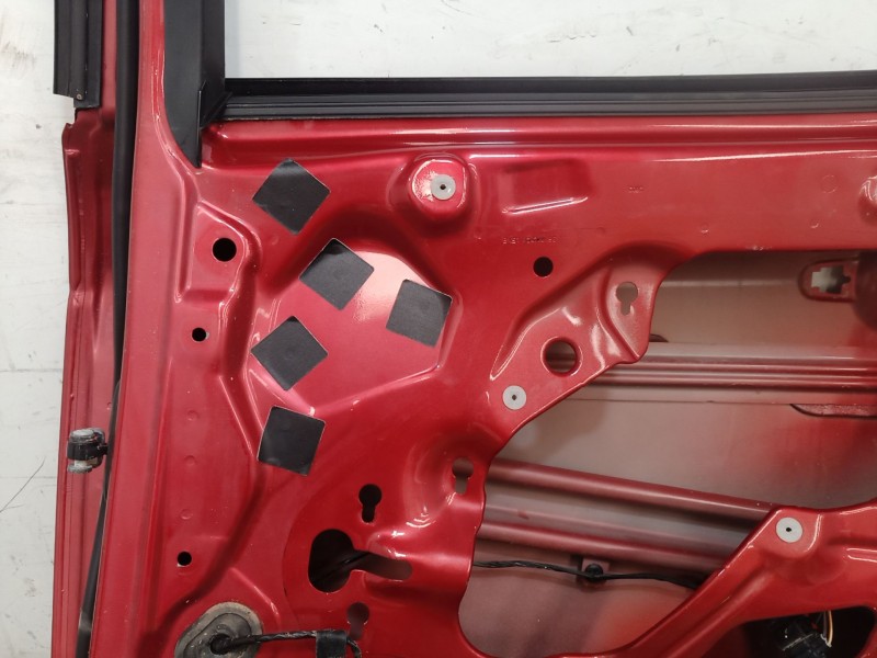 Recambio de puerta trasera derecha para ford focus iii 1.6 tdci referencia OEM IAM BM51A24720B6 BM51A24720B6 BM51A24720B6