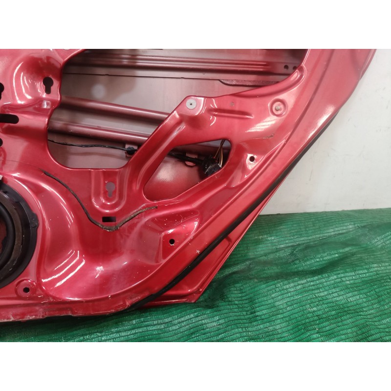 Recambio de puerta trasera derecha para ford focus iii 1.6 tdci referencia OEM IAM BM51A24720B6 BM51A24720B6 BM51A24720B6