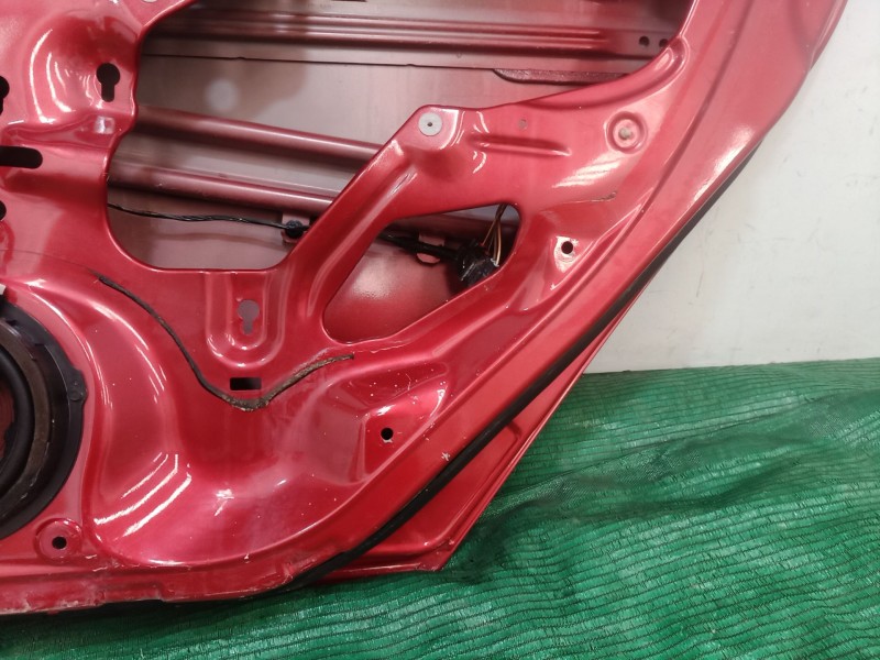 Recambio de puerta trasera derecha para ford focus iii 1.6 tdci referencia OEM IAM BM51A24720B6 BM51A24720B6 BM51A24720B6