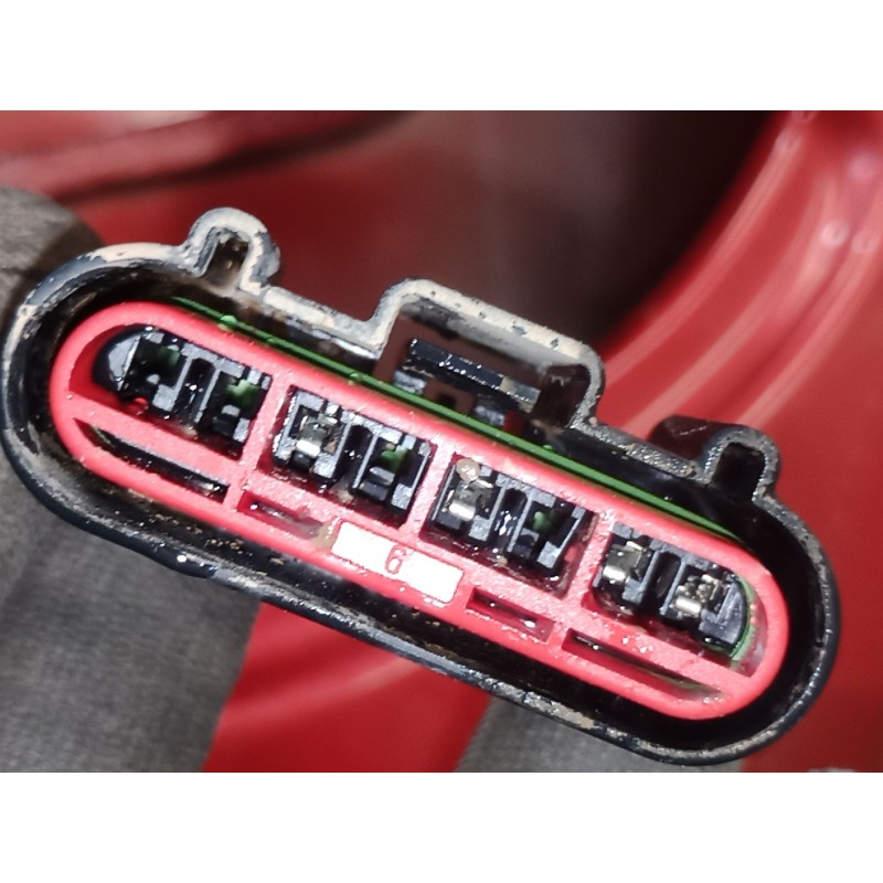 Recambio de puerta trasera derecha para ford focus iii 1.6 tdci referencia OEM IAM BM51A24720B6 BM51A24720B6 BM51A24720B6