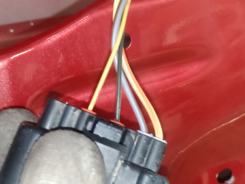 Recambio de puerta trasera derecha para ford focus iii 1.6 tdci referencia OEM IAM BM51A24720B6 BM51A24720B6 BM51A24720B6