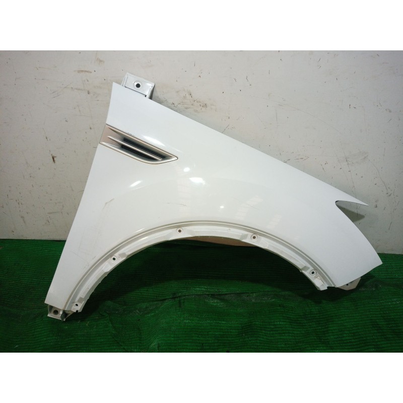 Recambio de aleta delantera derecha para ford kuga ii (dm2) 2.0 tdci referencia OEM IAM   