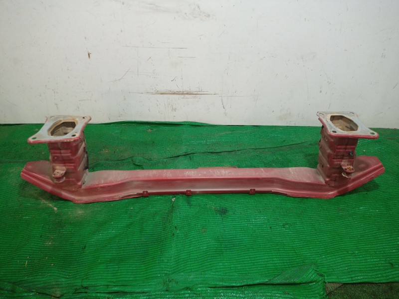 Recambio de refuerzo paragolpes delantero para ford focus iii 1.6 tdci referencia OEM IAM   