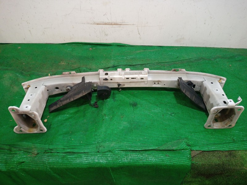 Recambio de refuerzo paragolpes delantero para ford kuga ii (dm2) 2.0 tdci referencia OEM IAM   