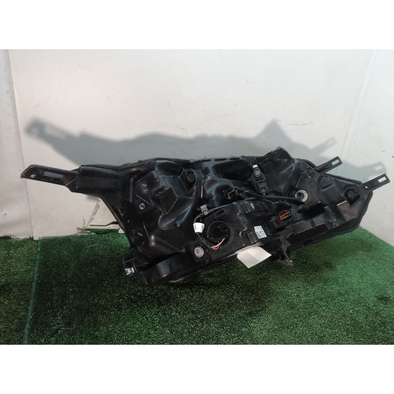 Recambio de faro izquierdo para nissan qashqai iii (j12) 1.3 dig-t referencia OEM IAM 1008d0 1008d0 1008d0