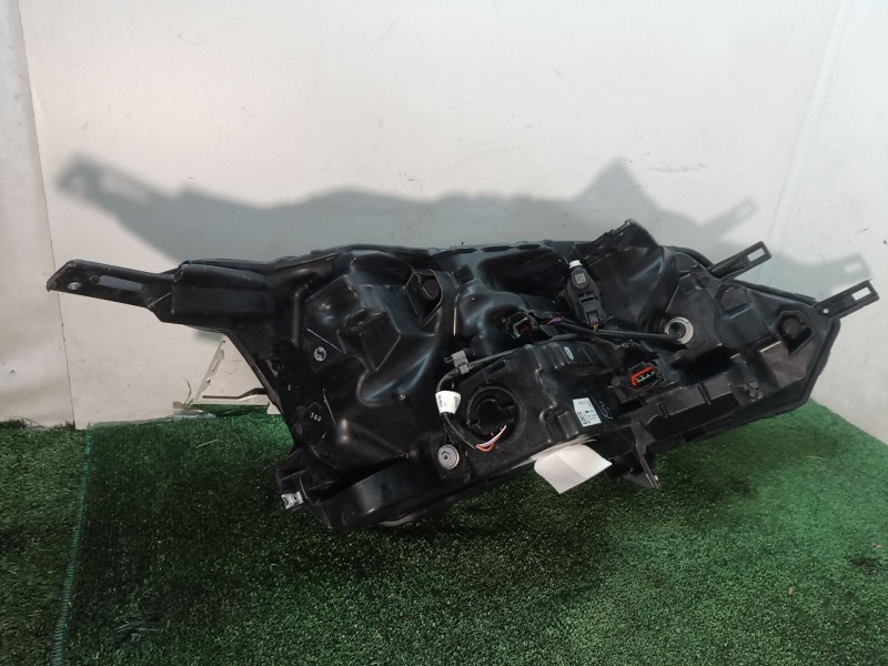 Recambio de faro izquierdo para nissan qashqai iii (j12) 1.3 dig-t referencia OEM IAM 1008d0 1008d0 1008d0