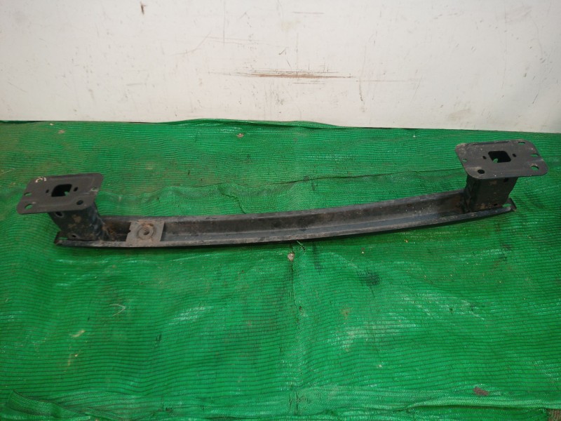 Recambio de refuerzo paragolpes trasero para ford focus iii 1.0 ecoboost referencia OEM IAM   