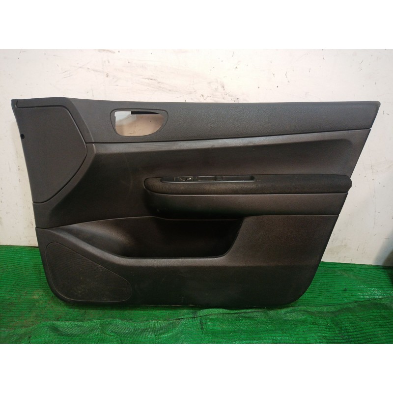 Recambio de guarnecido puerta delantera derecha para peugeot 307 sw (3h) 1.6 hdi 110 referencia OEM IAM   