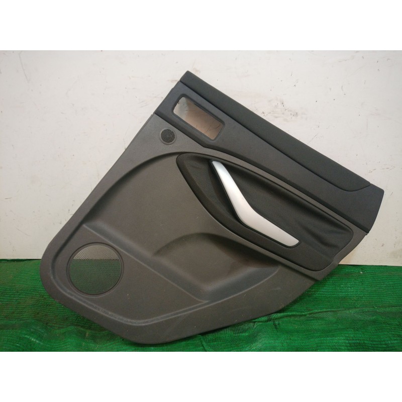 Recambio de guarnecido puerta trasera derecha para ford kuga ii (dm2) 2.0 tdci referencia OEM IAM 7M51R27406FPIA01 7M51R27406FPI