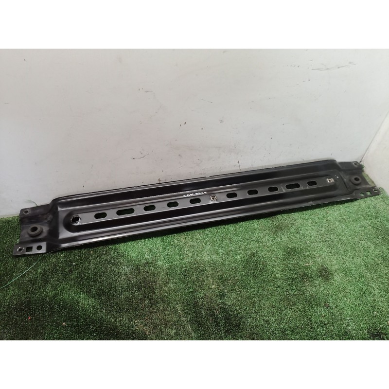 Recambio de travesaño superior para peugeot 307 sw (3h) 1.6 hdi 110 referencia OEM IAM   