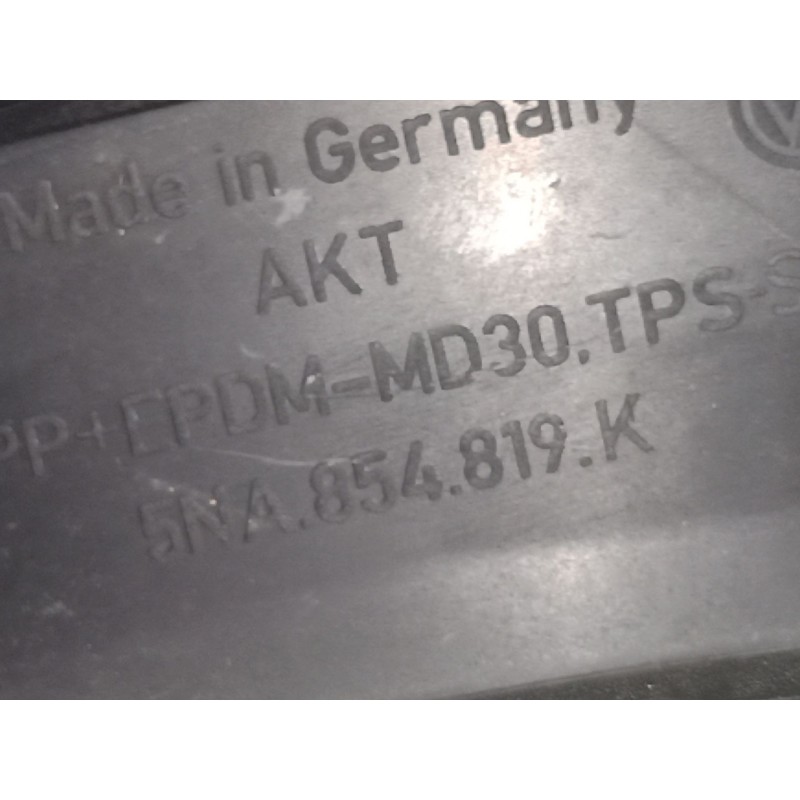 Recambio de aletin trasero izquierdo para volkswagen tiguan (ad1, ax1) 1.5 tsi referencia OEM IAM 5NA854819 5NA854819 5NA854819