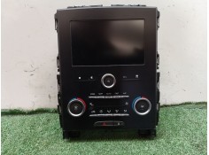 Recambio de pantalla multifuncion para renault megane iii hatchback (bz0/1_, b3_) 1.2 tce (bz16, bz28) referencia OEM IAM 681833
