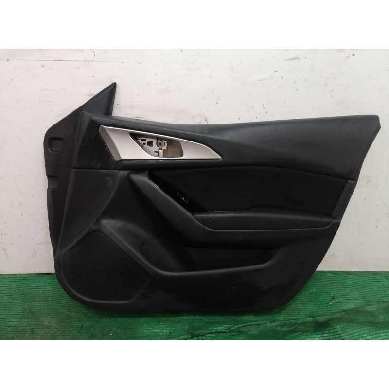 Recambio de guarnecido puerta delantera derecha para mazda 3 (bm, bn) 2.0 referencia OEM IAM   