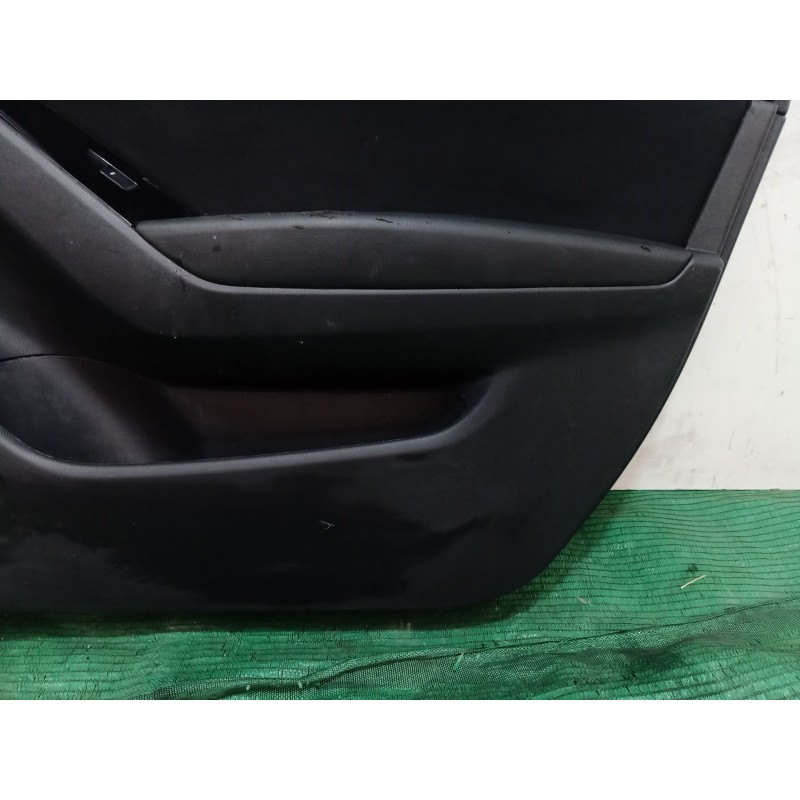 Recambio de guarnecido puerta delantera derecha para mazda 3 (bm, bn) 2.0 referencia OEM IAM   