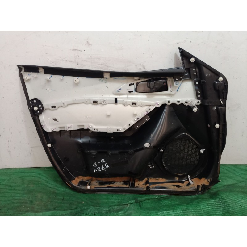 Recambio de guarnecido puerta delantera derecha para mazda 3 (bm, bn) 2.0 referencia OEM IAM   